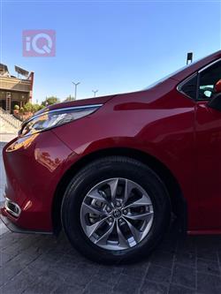 تۆیۆتا سیانا